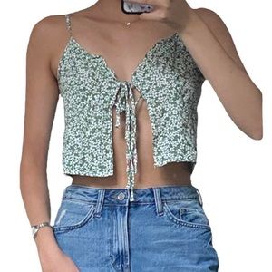 GREEN FLORAL TANK TOP (PACSUN)